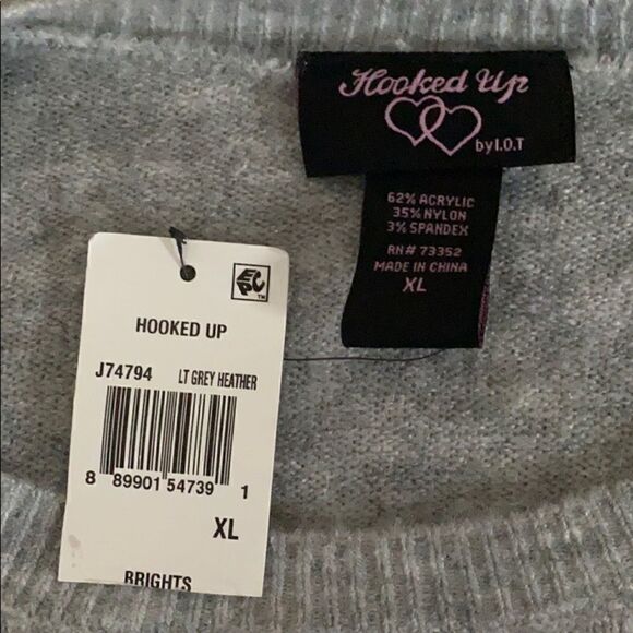 Crop Sweater by Hooked Up by IOT. Juniors XL. New! - Picture 8 of 10